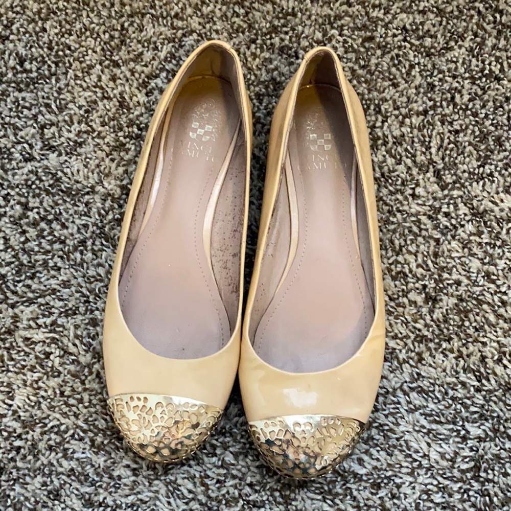 Vince Camuto flats